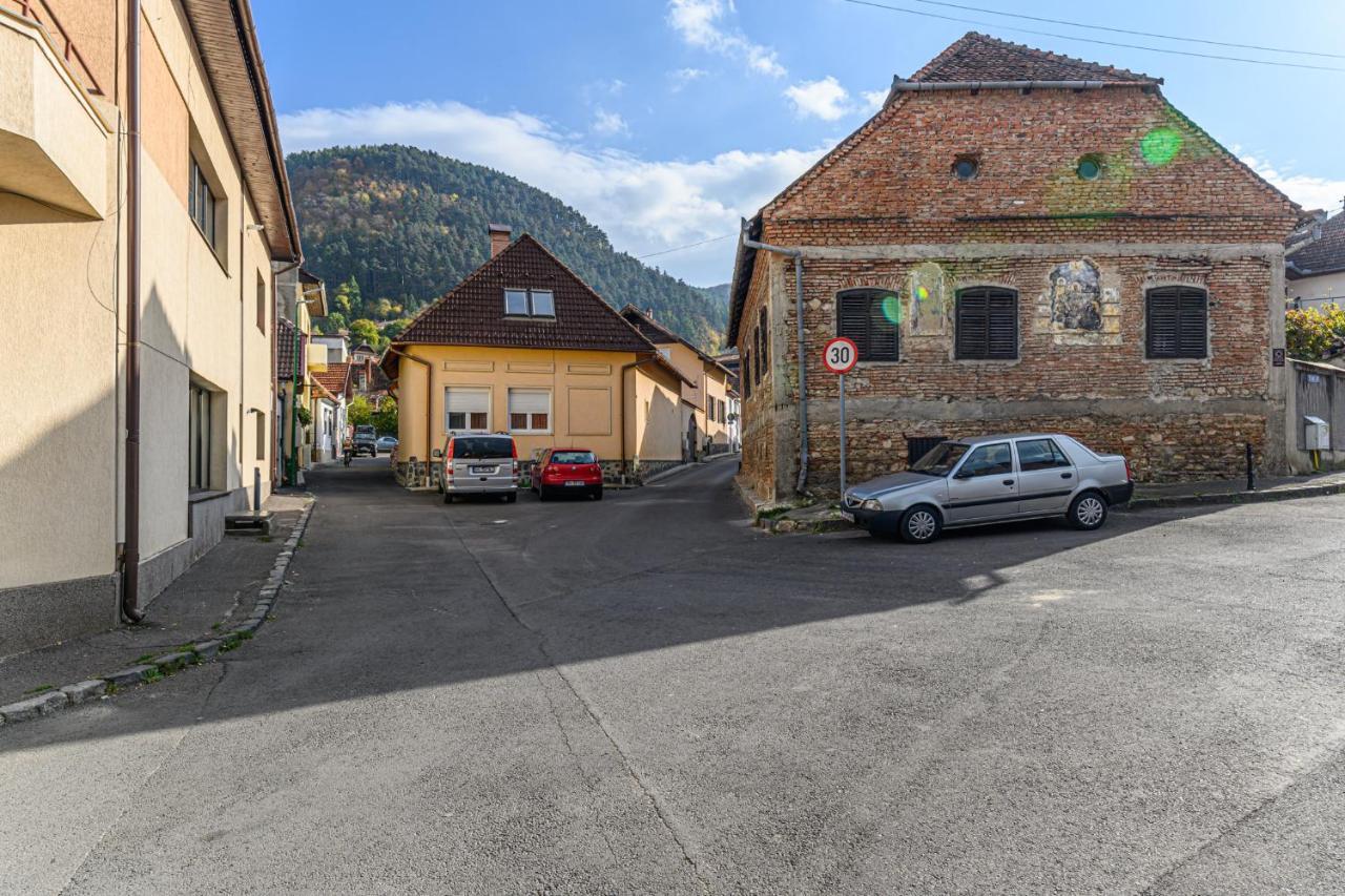 Sun Villas Accommodation Braşov Eksteriør billede