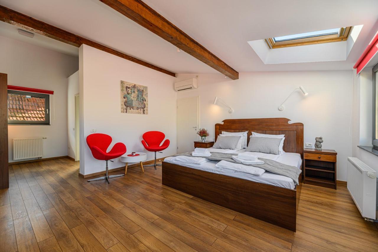 Sun Villas Accommodation Braşov Eksteriør billede
