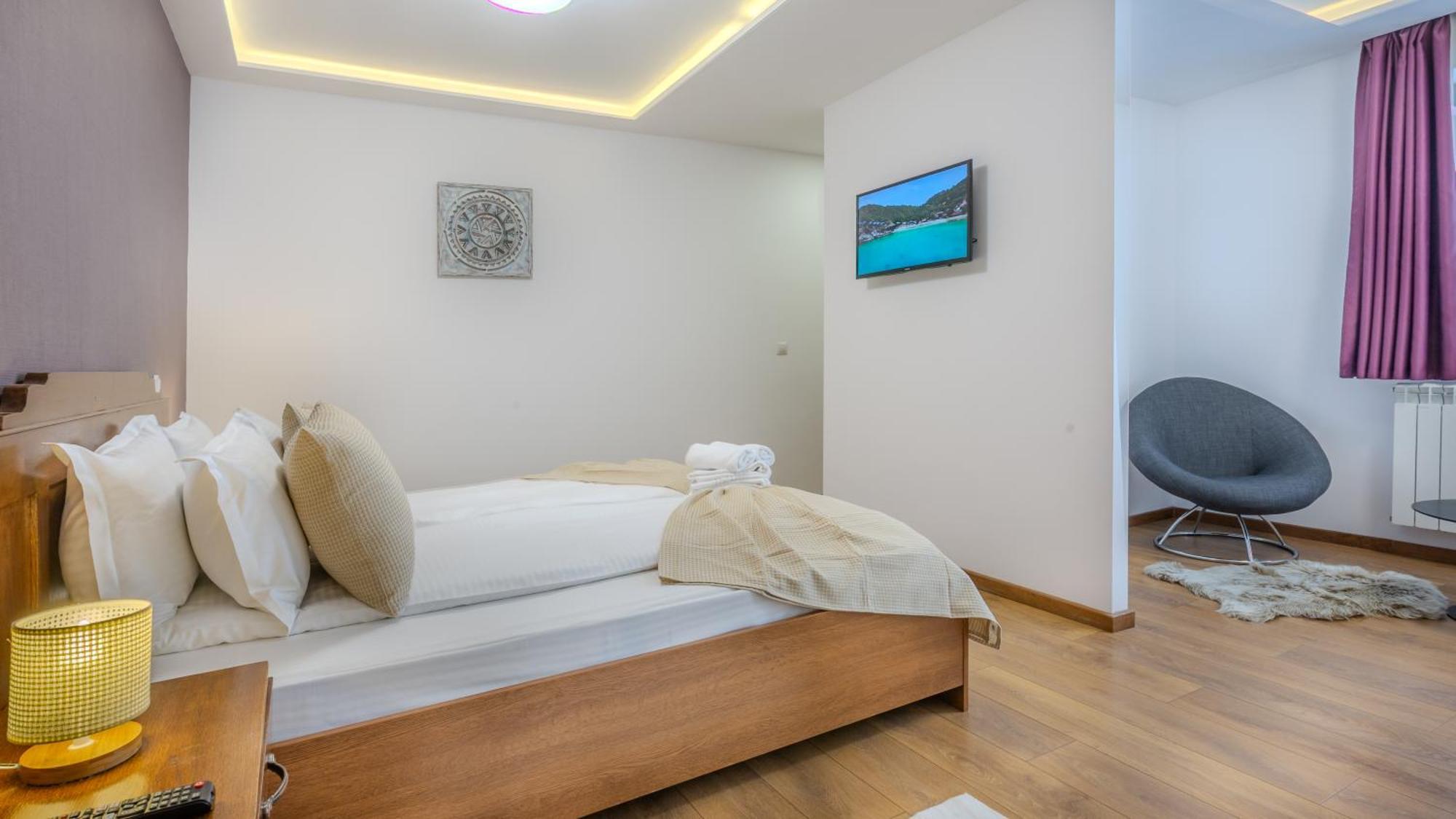 Sun Villas Accommodation Braşov Eksteriør billede